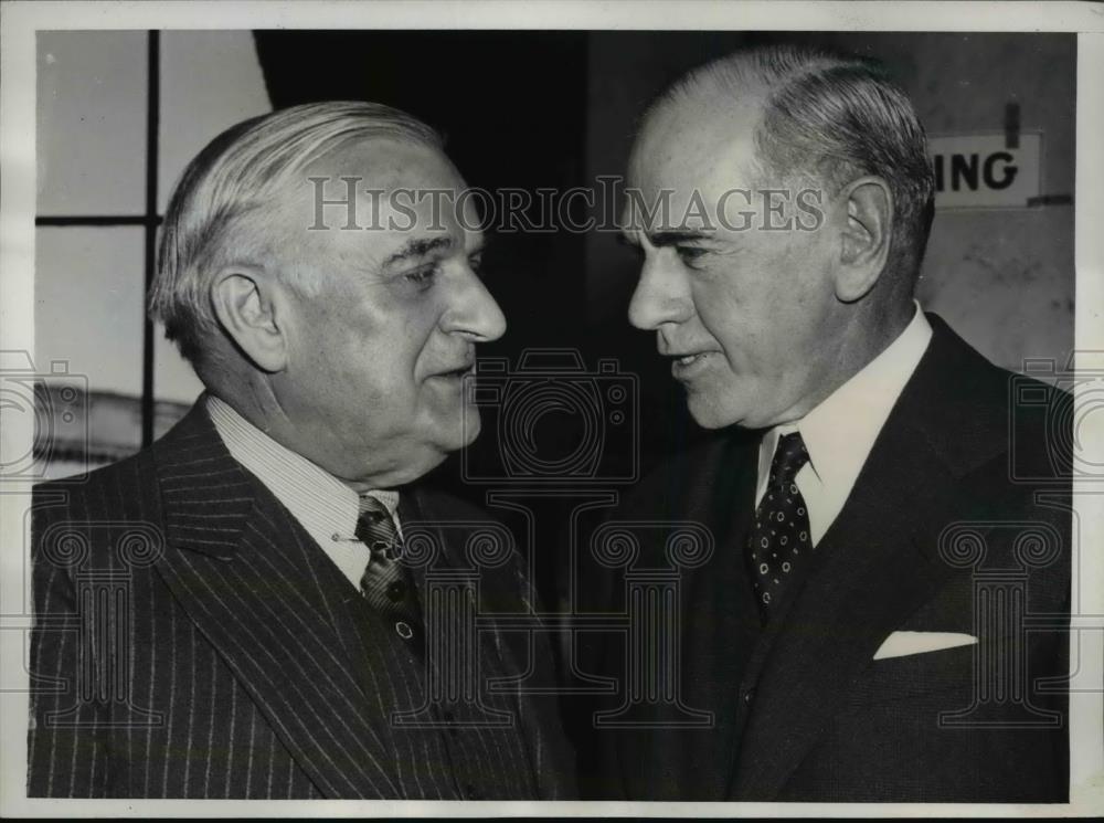 1939 Press Photo Sen. Joseph F. Guffey (L) and Eugene G. Grace of Bethlehem - Historic Images