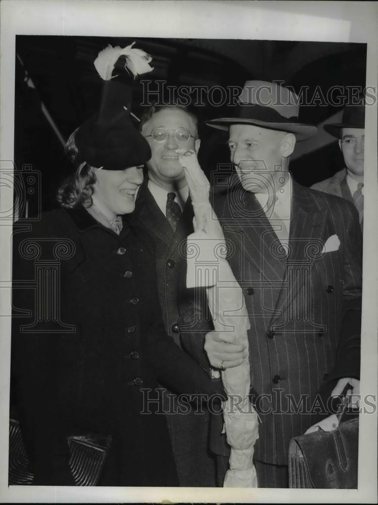 1942 Press Photo Philippine High Commisioner Guy Swope &amp; Francis Sayre in DC - Historic Images