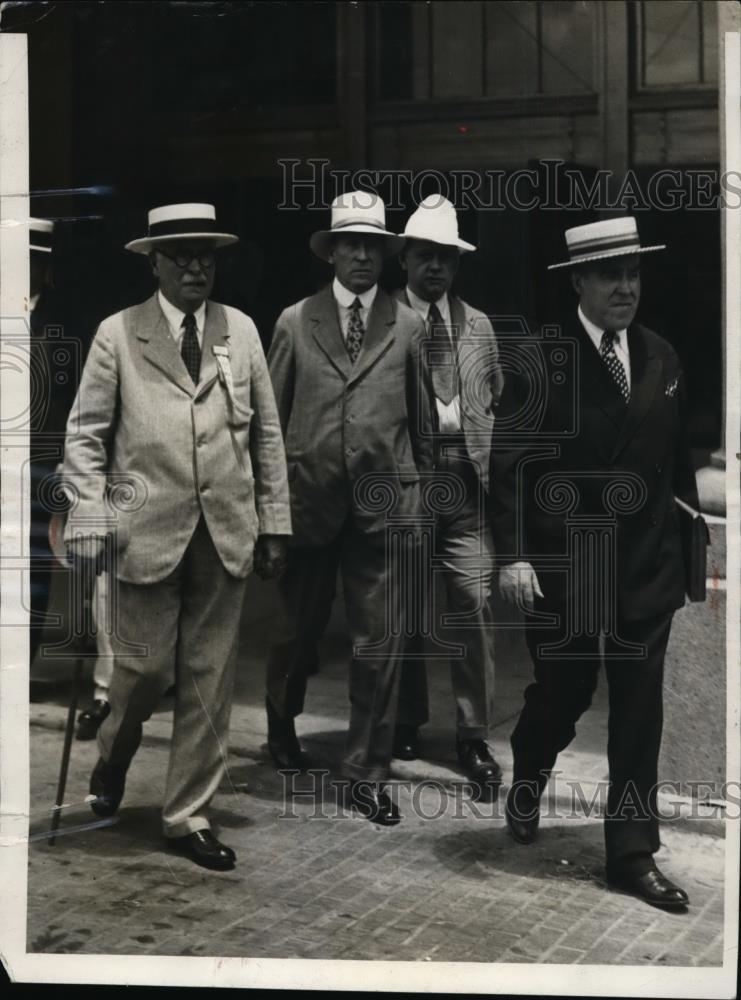 1928 Press Photo J.S. Culliman welcoemd N.Y. Prominent Delegates arrive in Texas - Historic Images