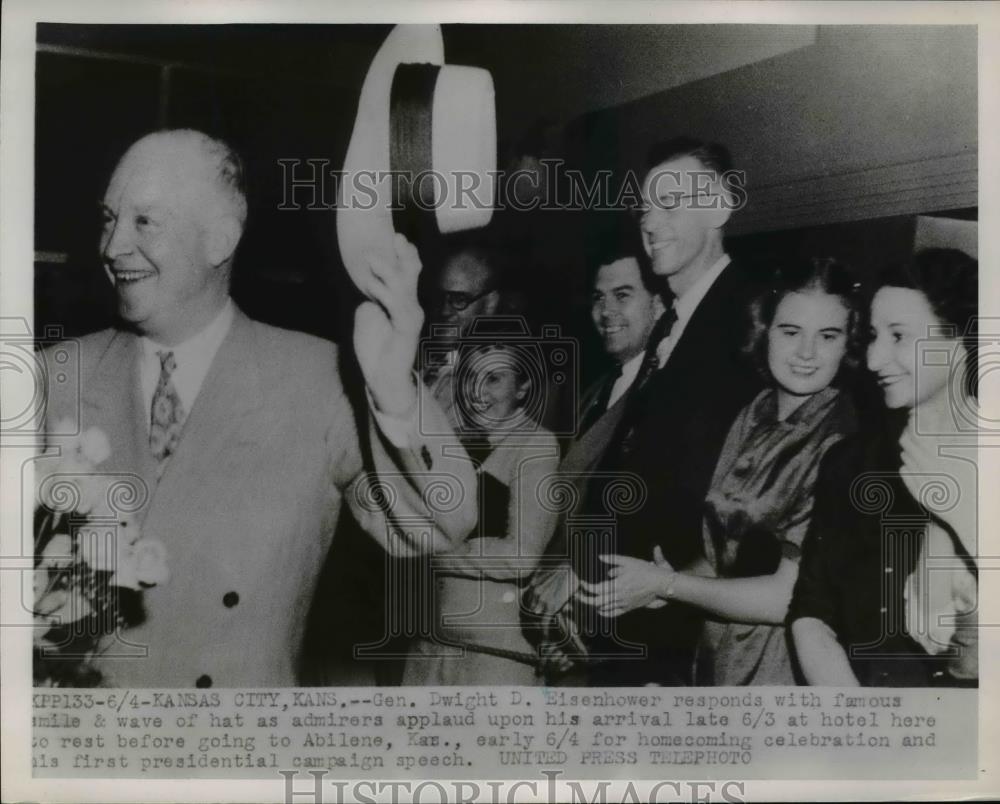 1952 Press Photo Presidential candidate Gen Dwight Eisenhower in Kansas City - Historic Images