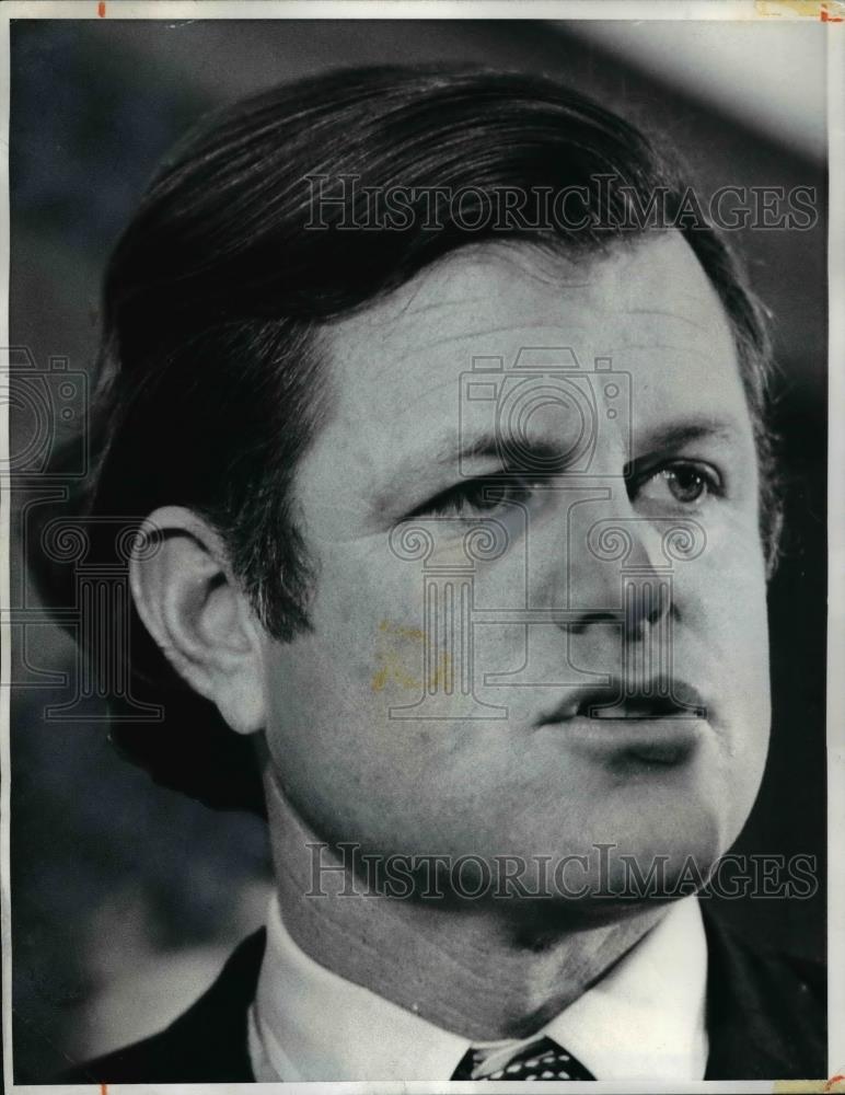 1971 Press Photo Senator Edward Kennedy at Senate Judiciary Committee - Historic Images