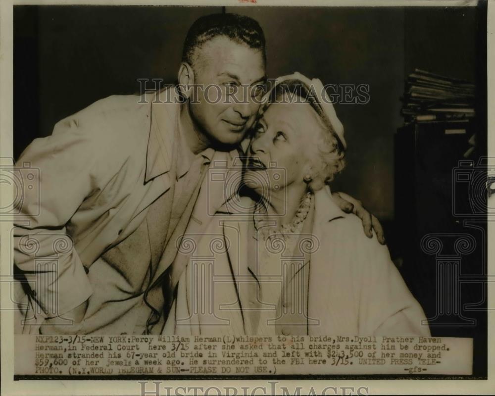 1954 Press Photo Mrs Dyoll P Haven Herman Drops Charges Against William Herman - Historic Images