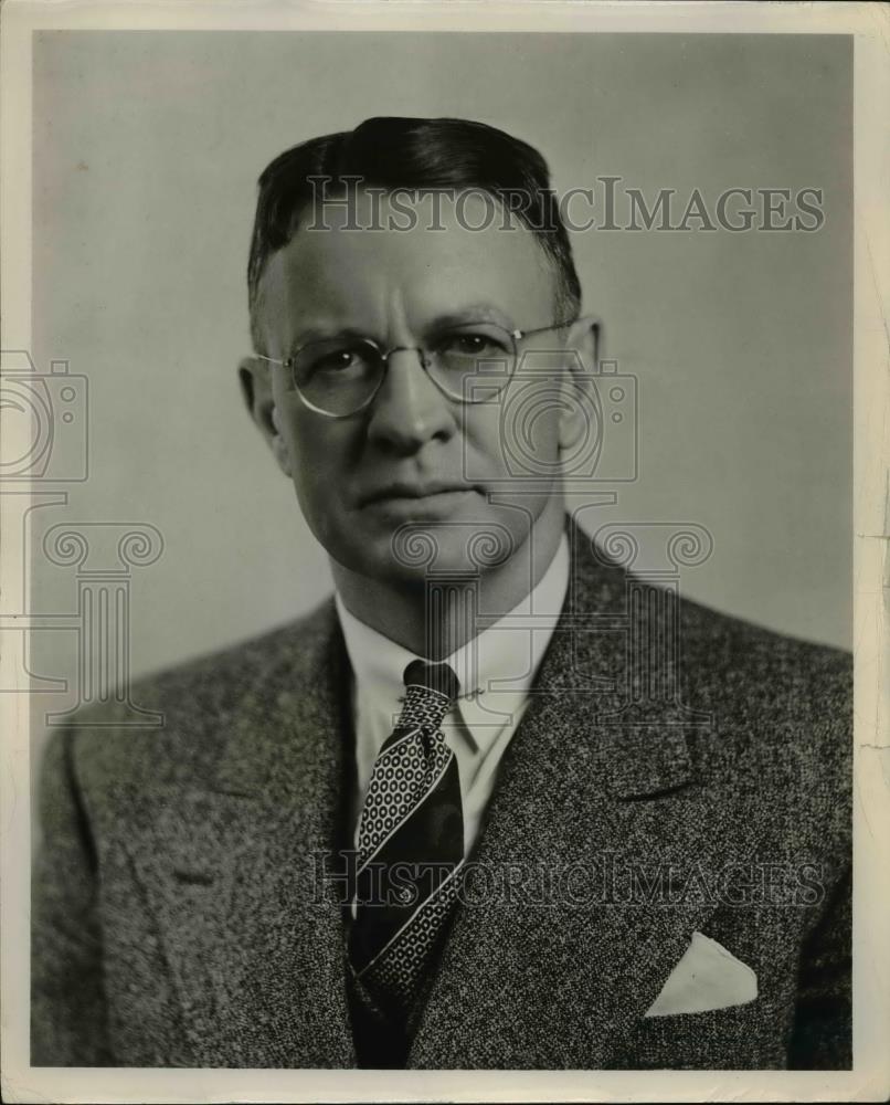 1948 Press Photo Fred G Gurley President Santa Fe Railway Chicago Illinois - Historic Images