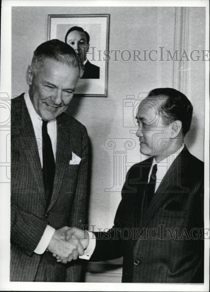1969 Press Photo US Ambassador Henry Cabot Lodge,S Vietnamese Pham Dang Lam - Historic Images