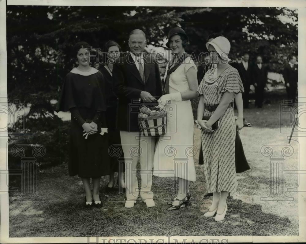 1932 Press Photo Helen Cheeseman Michigan Peach Queen Herbert Hoover M Reed - Historic Images