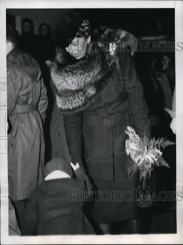 1946 Press Photo Former First Lady Eleanor Roosevelt in Germany - Historic Images