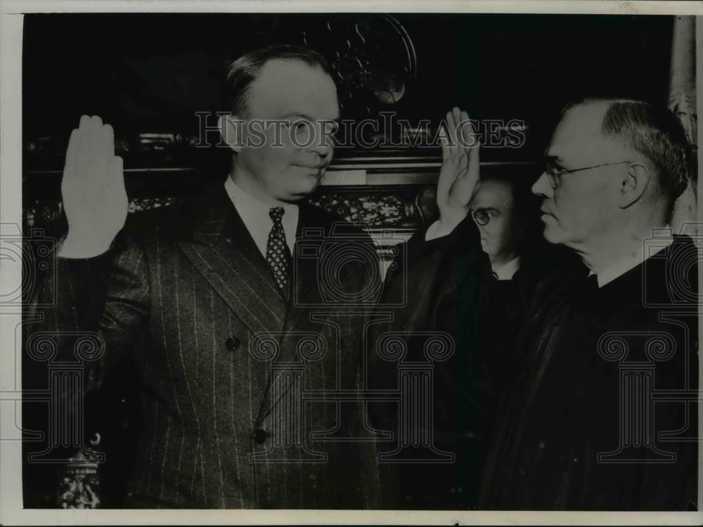 1939 Press Photo Harold E.Stassen, oath as Governor of Minn. by Henry Gallagher - Historic Images