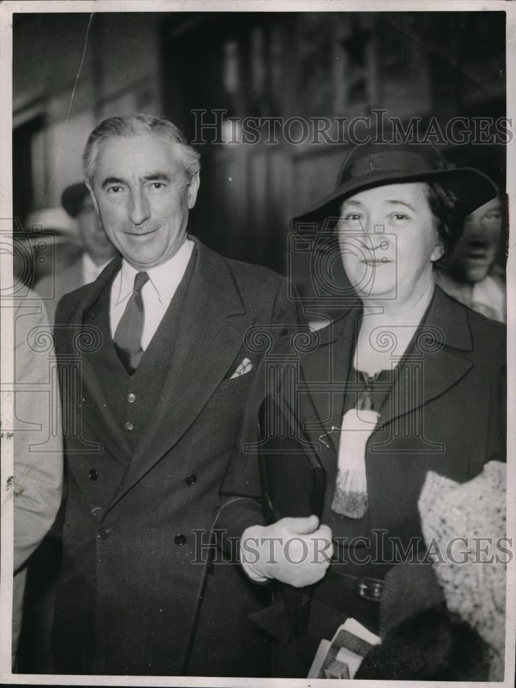 1937 Press Photo Hugh Gibson, Mrs. Gibson US Ambassador to Belgium - Historic Images