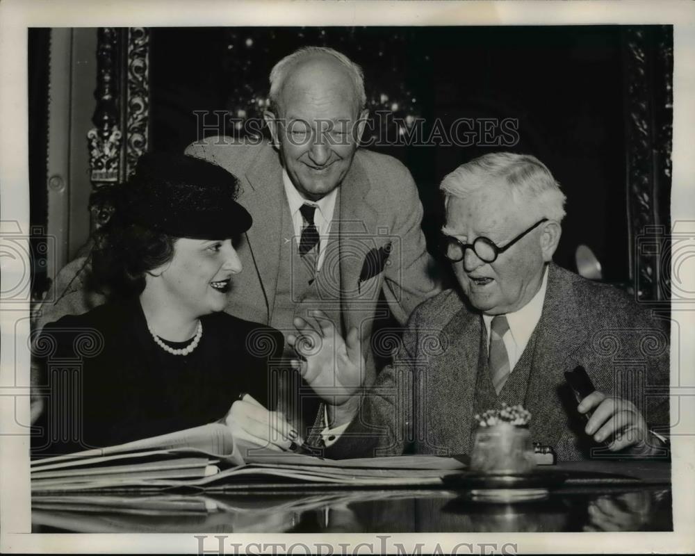 1940 Press Photo Washington: John Garner, E K Ellsworth, Katherine Barber - Historic Images