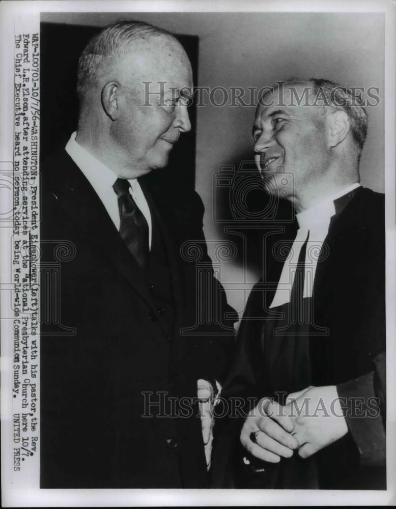 1956 Press Photo President Eisenhower & pastor Rev Edward Elson at DC church - Historic Images