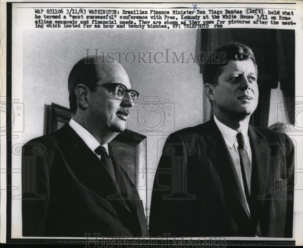 1963 Press Photo President John F Kennedy and Brasilian Finance Minister Dantas - Historic Images