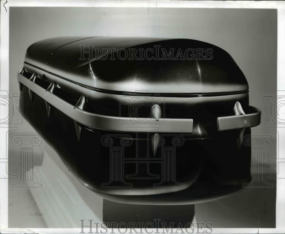 1962 Press Photo Transition Casket. - Historic Images