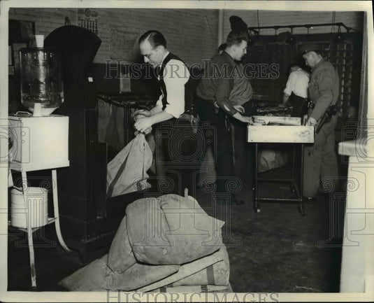 1937 Press Photo Cleveland Airport Post Office - Historic Images