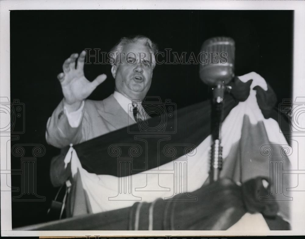 1944 Press Photo Chicago Gov John Bricker of Ohio withdraws name for nomination - Historic Images