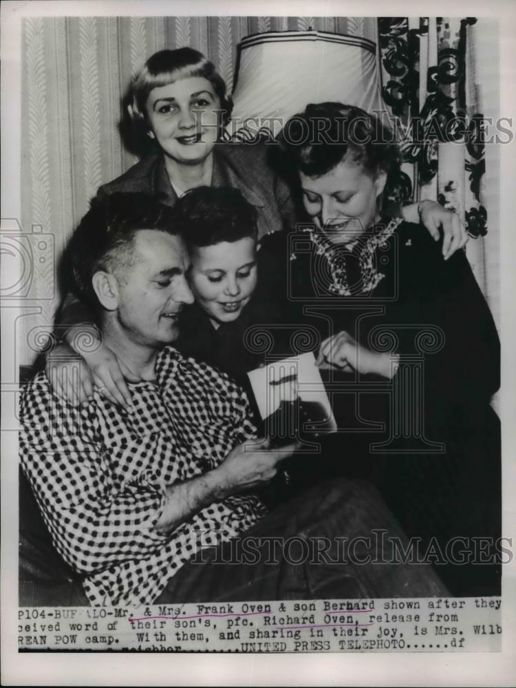 1953 Press Photo Mr. And Mrs. Frank Oven And Son Bernard - Historic Images