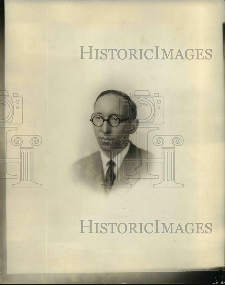 1928 Press Photo S. Lirbrains, works manager Victor Machine Co. - Historic Images