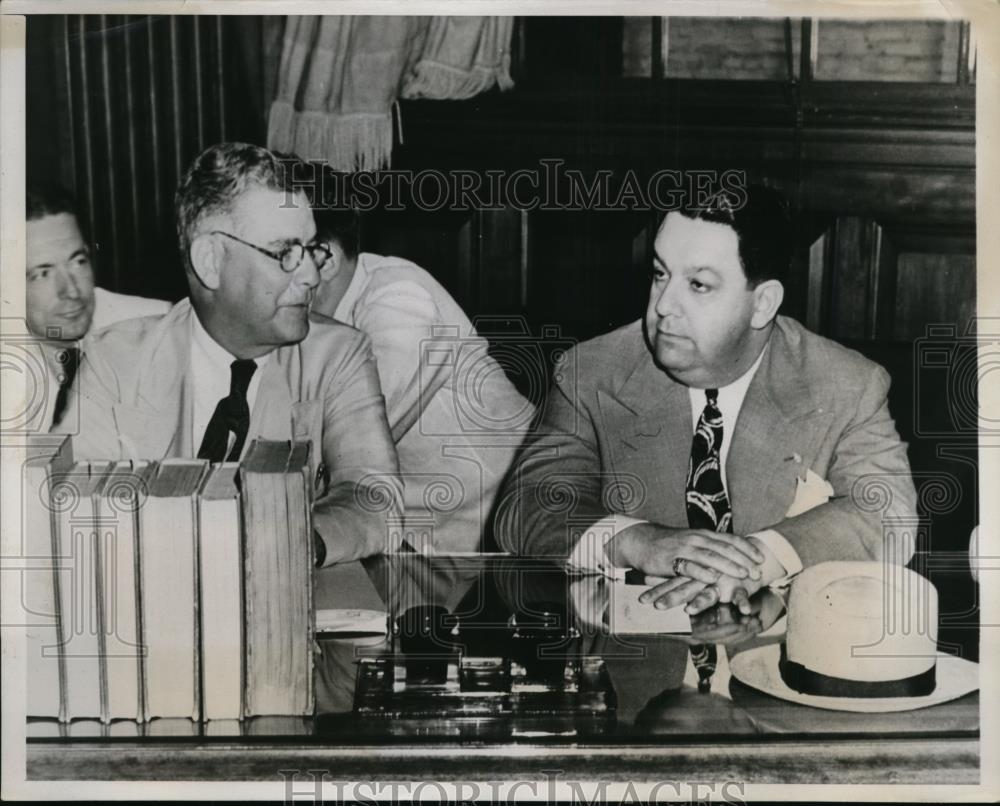 1939 Press Photo Abe Shushan, Attorney Wilkinson New Orleans Bribery Charge - Historic Images