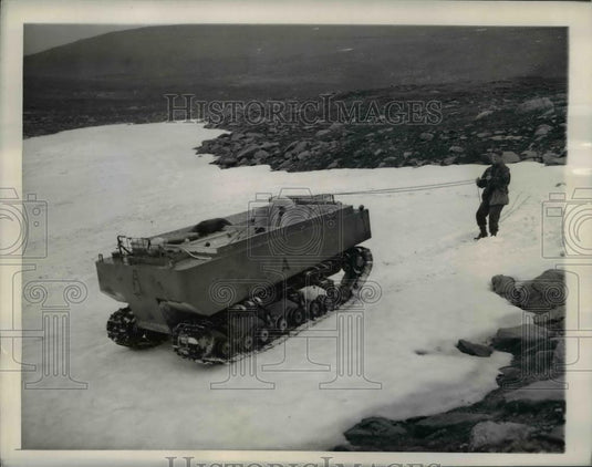 1944 Press Photo The M-29 Light Cargo Carrier of the U.S. Army - cva79781 - Historic Images