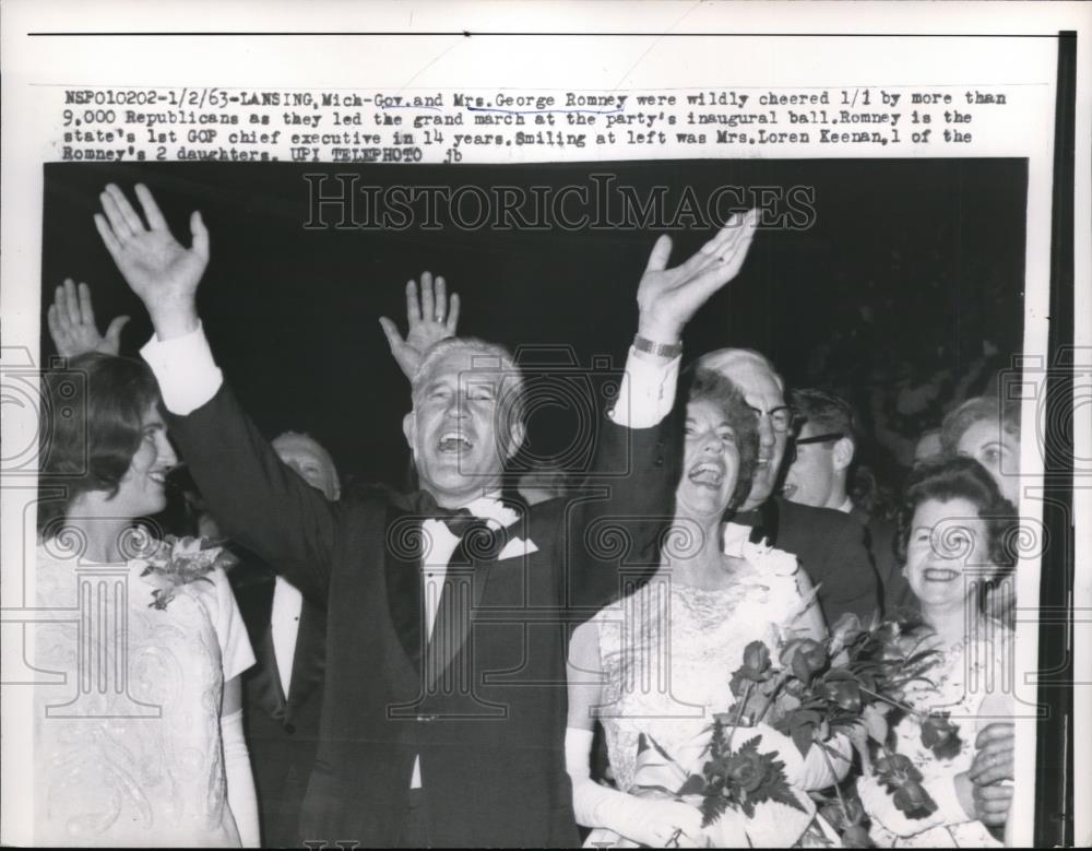 1963 Press Photo Gov and Mrs George Romney at Republicans Inaugural Ball in MI - Historic Images