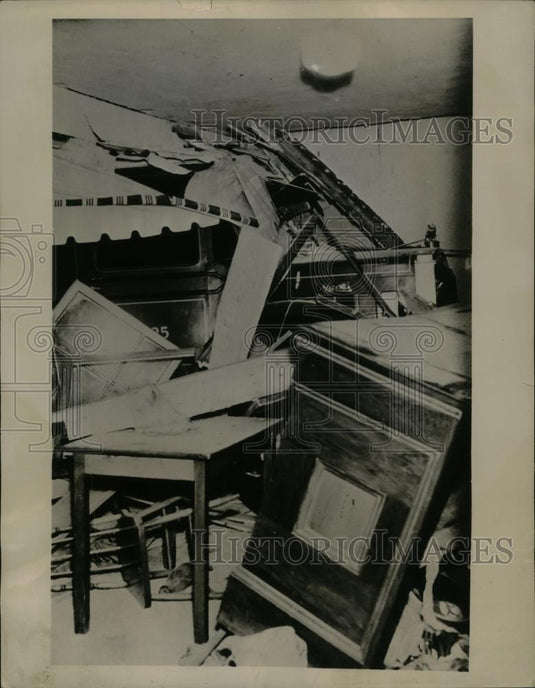 1936 Press Photo Truck Crash - Historic Images