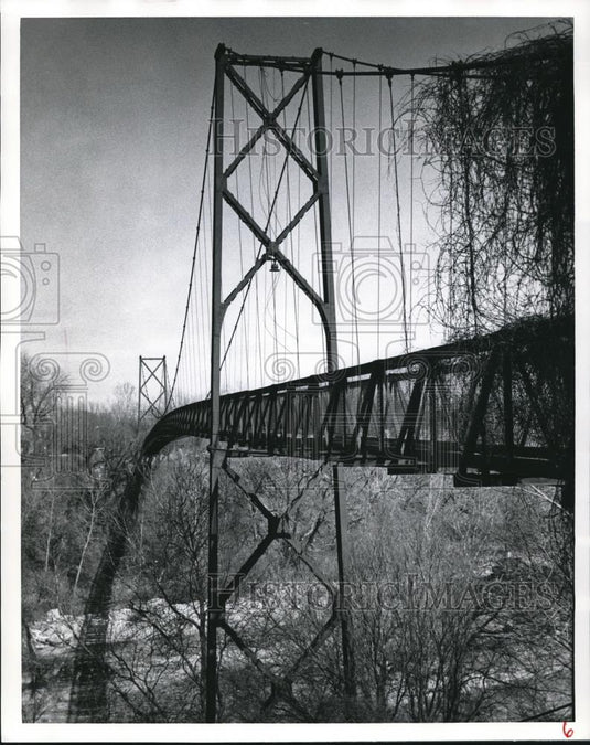 1988 Press Photo The Sideway Bridge - cva82312 - Historic Images