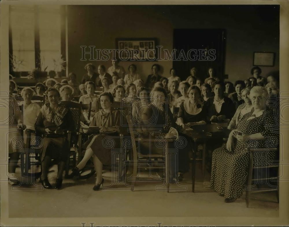 1935 Press Photo Roomful Women Jurors - Historic Images