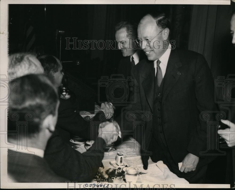 1940 Press Photo Senator Robert Taft, Union League Club New York - Historic Images