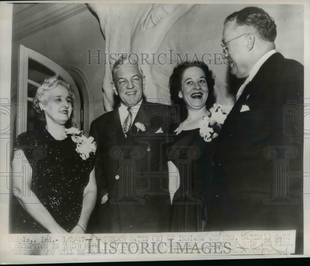 1947 Press Photo Governor and Mrs Gates with Gov Herbert and Miss Stevenson - Historic Images