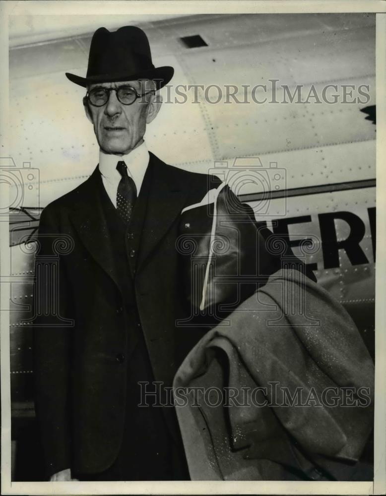 1973 Press Photo Dr. Francis Townsend As He Arrived In Los Angeles - Historic Images