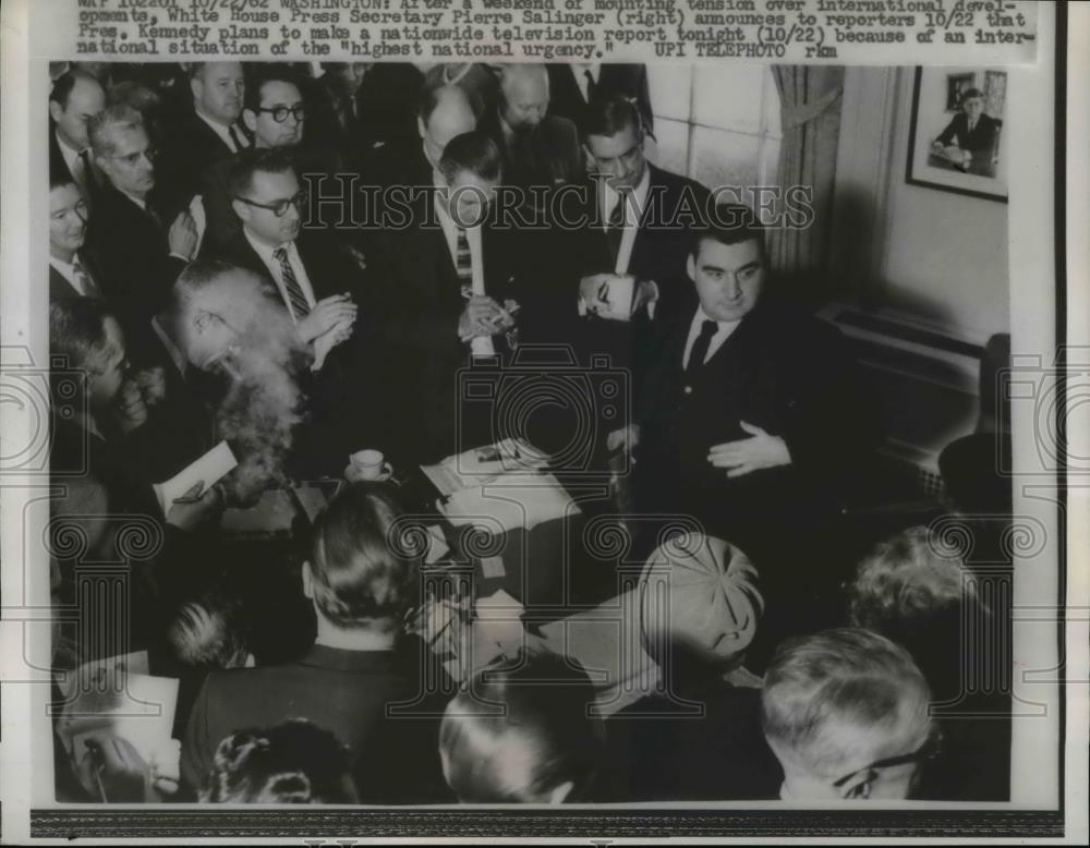 1962 Press Photo White House Press Secretary Pierre Salinger - Historic Images