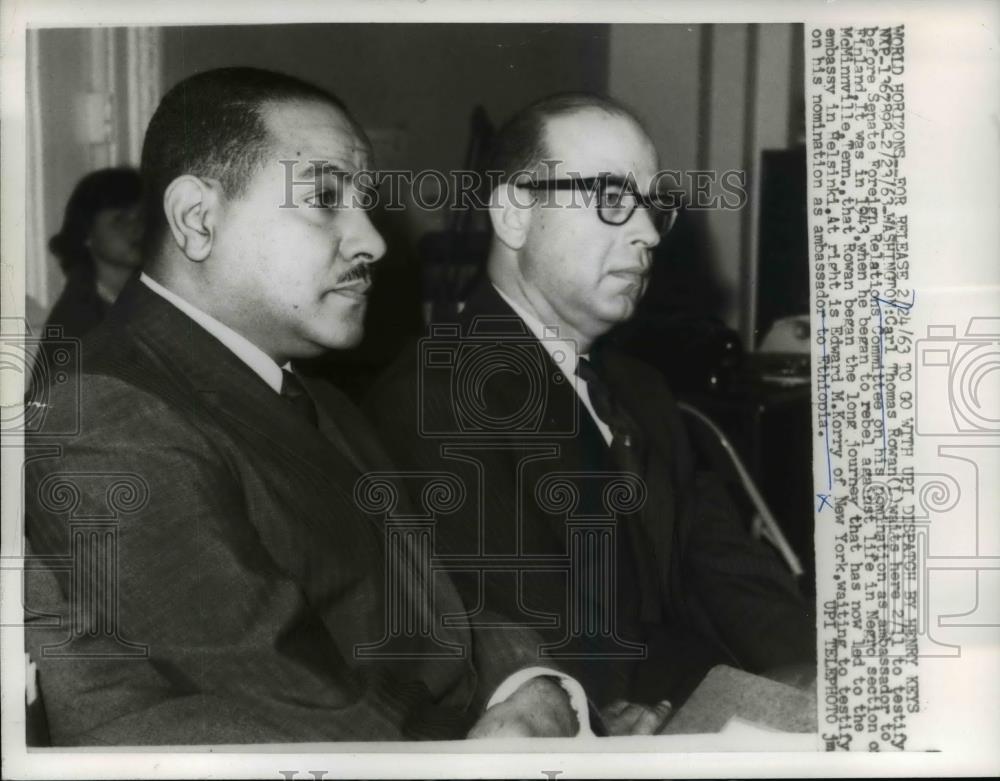 1963 Press Photo Carl Thomas Rowan testify at Senate Foreign Committee. - Historic Images