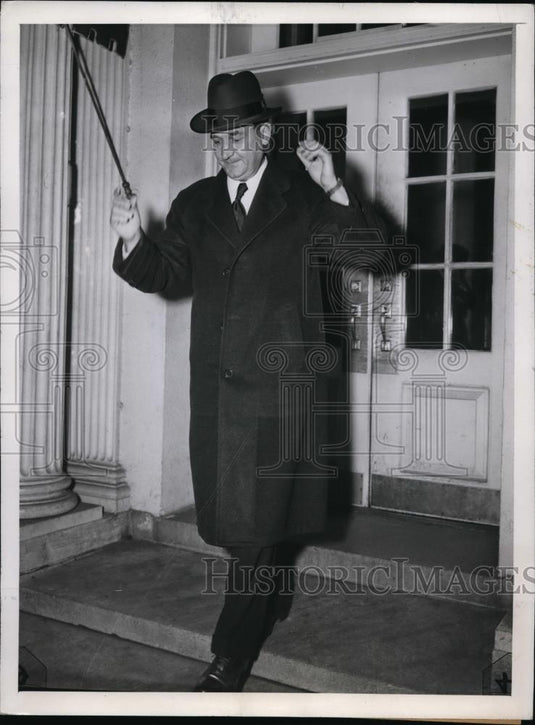 1946 Press Photo Gov. Frank L.Lausche of Ohio leaving the White House. - Historic Images