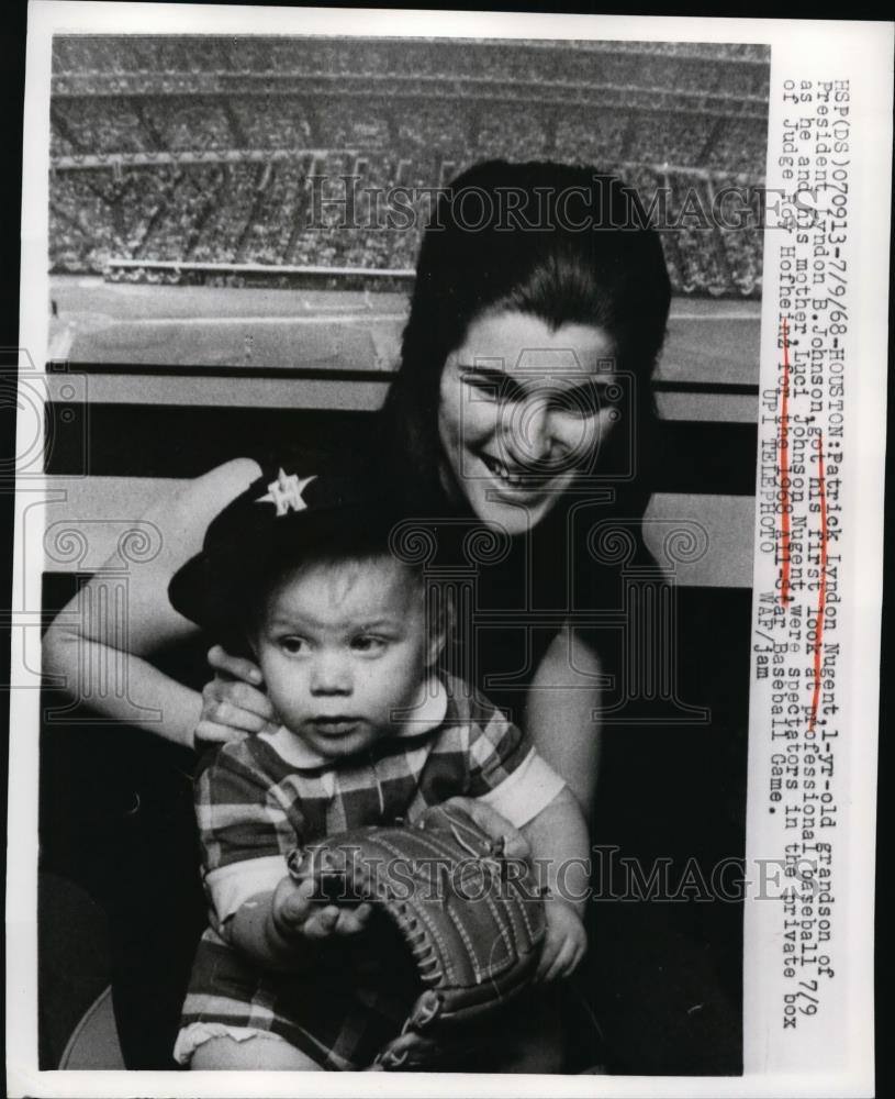 1968 Press Photo Patrick Lyndon Nugent has first look at professional baseball - Historic Images