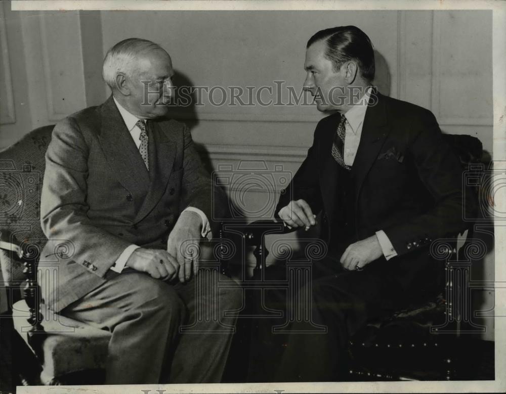 1932 Press Photo John F Curry boss of Tammany coffers with James J Walker - Historic Images