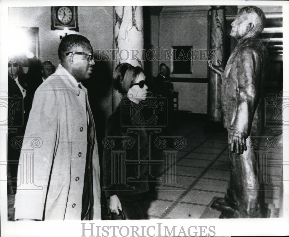 1968 Press Photo Robert G.Clark and Marion Wrights NCAAOP Attorney. - Historic Images