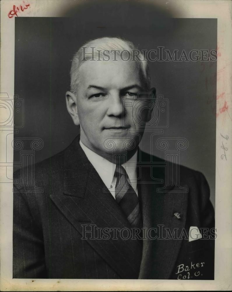 1946 Press Photo Thomas J Herbert, Official Photo - Historic Images