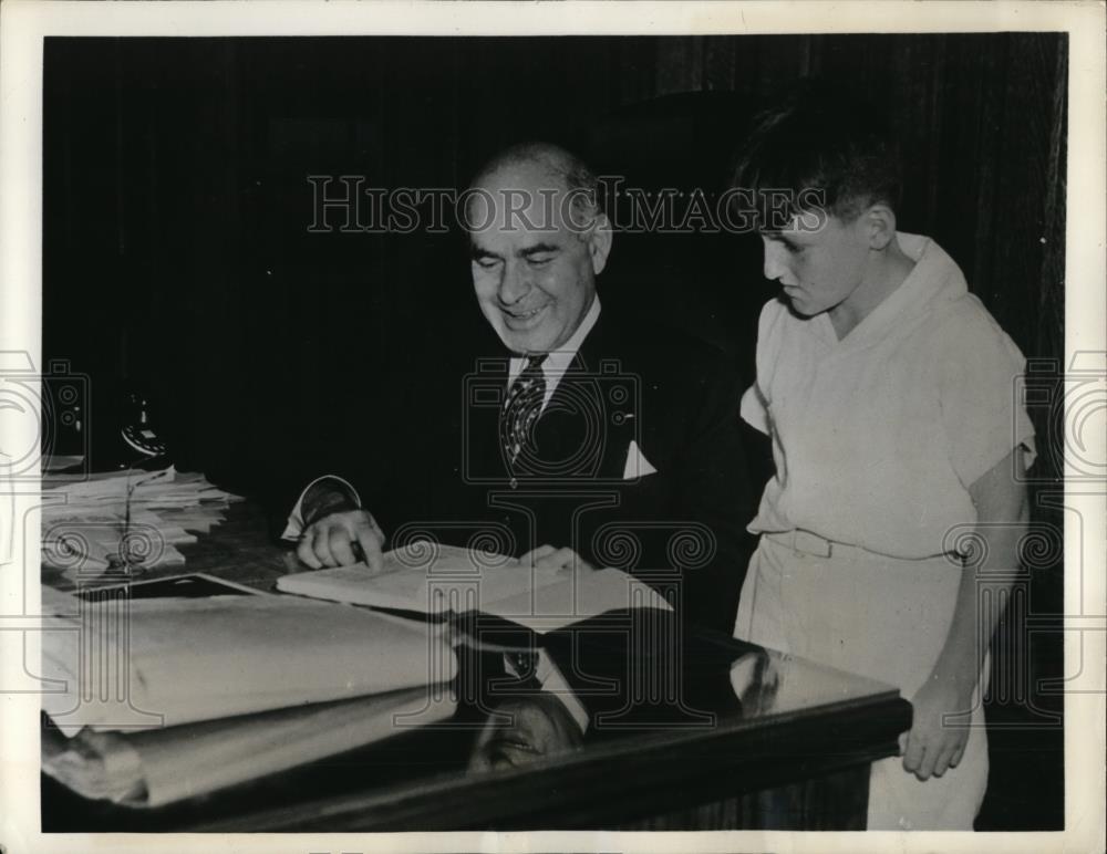 1936 Press Photo Herbert H. Lehman, Governor at State Capitol - Historic Images