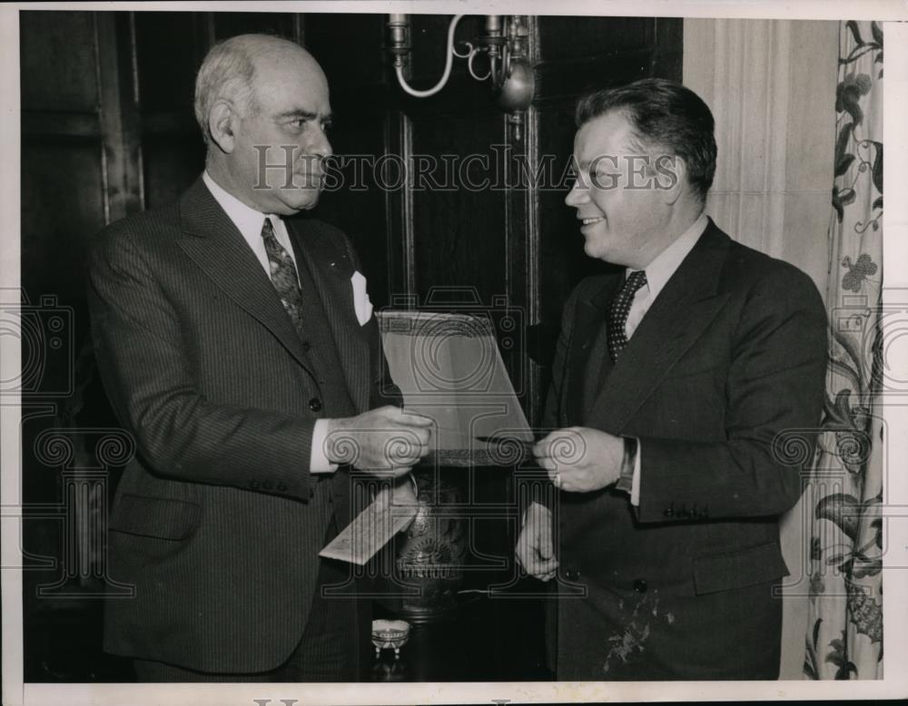 1936 Press Photo Gov. Herbert Lehman, David Dubinky Madison Square Garden - Historic Images