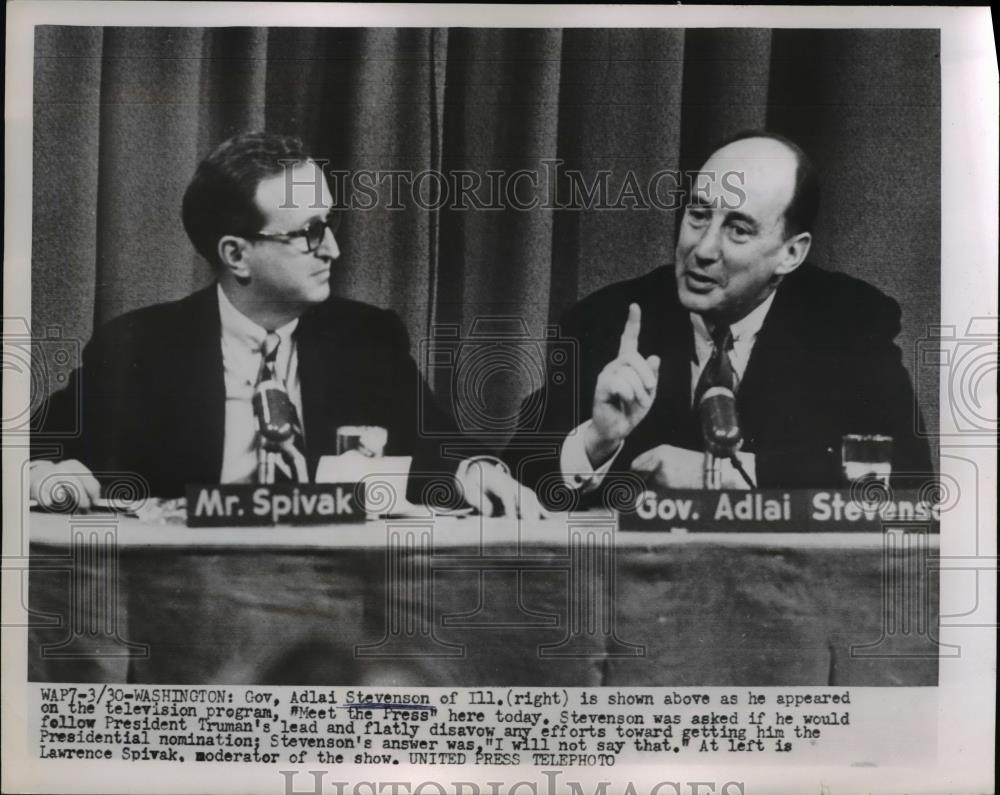 1952 Press Photo Gov Adlai Stevenson and Lawrence Spivak. - Historic Images