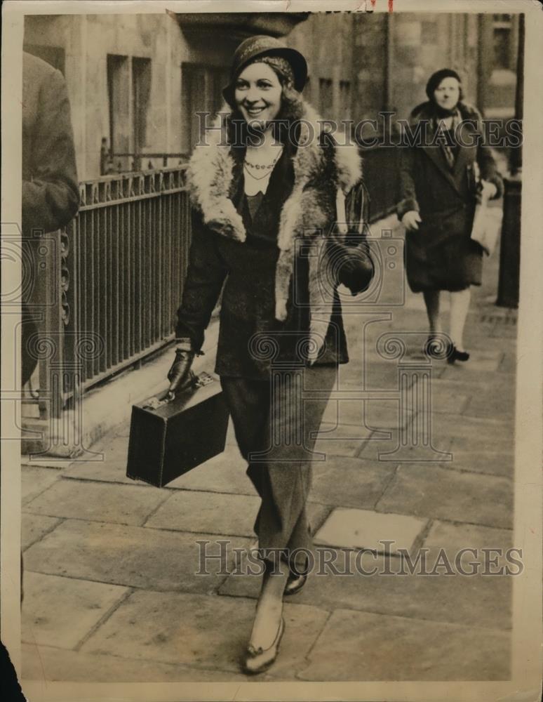 1932 Press Photo Barbara Harris, Reverend Harold Francis Davidson Trial Witness - Historic Images