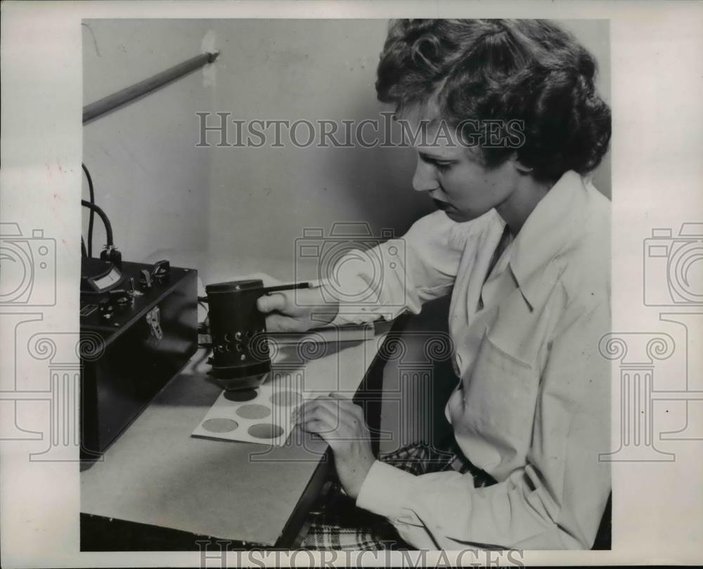 1949 Press Photo Us Bureau of Home, Nutrition and Home Economics - Historic Images