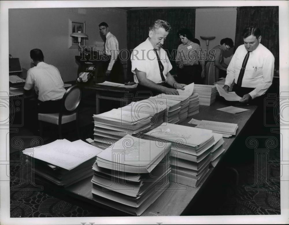 1964 Press Photo Governors Conference Mimeo Graph Room - Historic Images