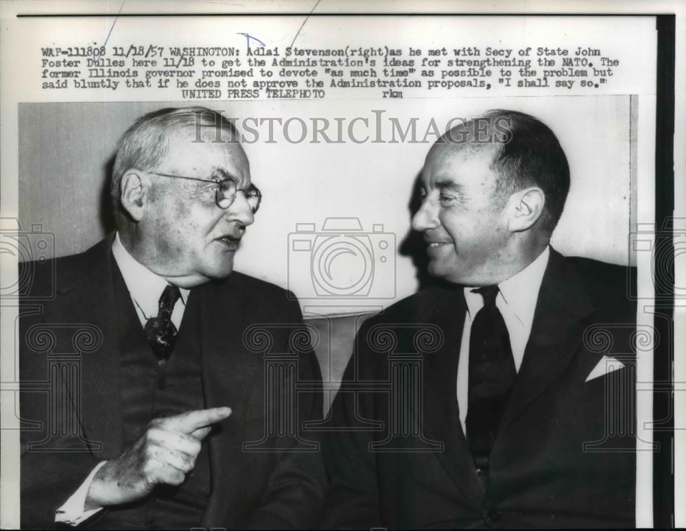 1957 Press Photo Washington Adlai Stevenson with Sec'y of State John F Dulles. - Historic Images