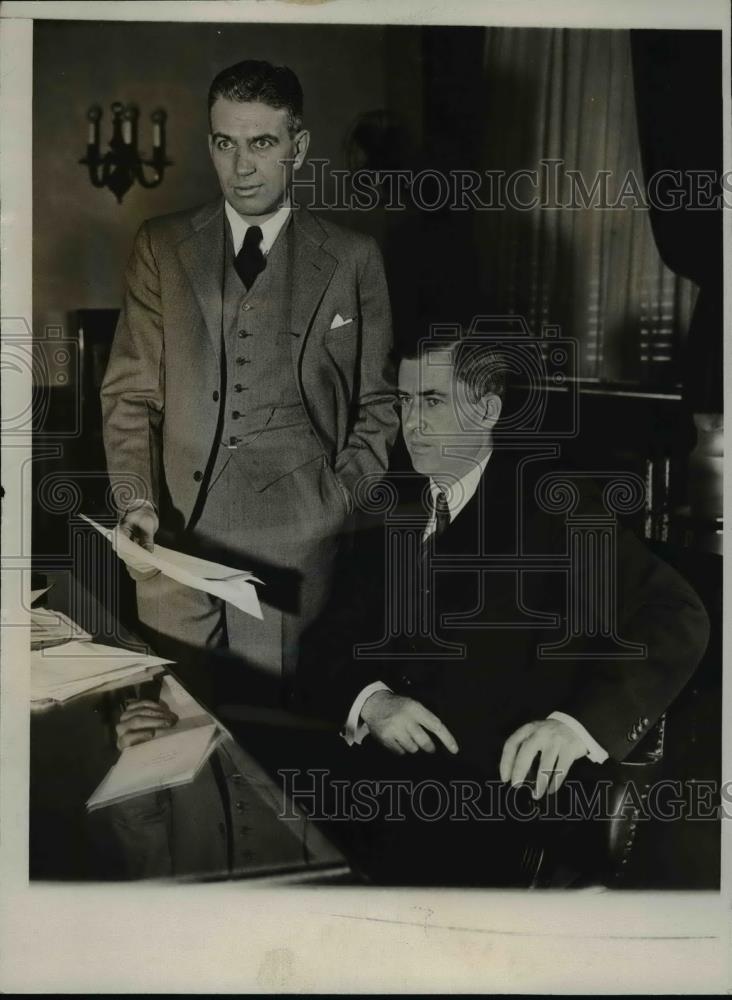 1933 Press Photo Secretary of Agriculture Henry A Wallace & RG Tugwell His Asst - Historic Images