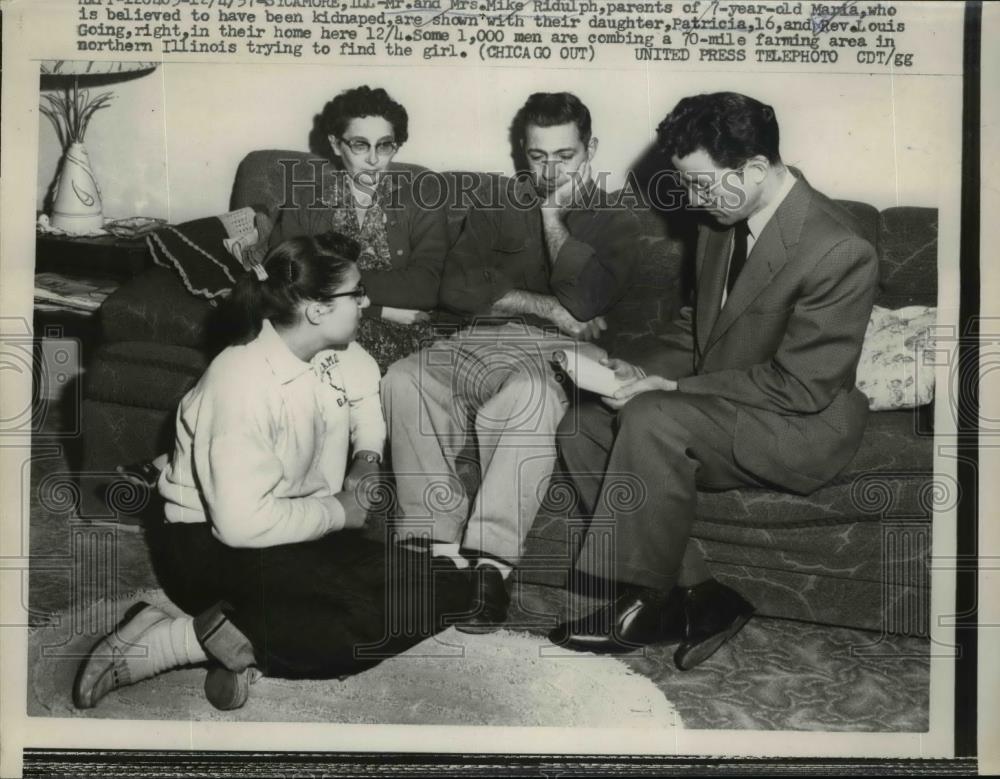 1957 Press Photo Mr. &amp; Mrs.Mike Ridulph of Ill.parents of Mania who was kidnaped - Historic Images