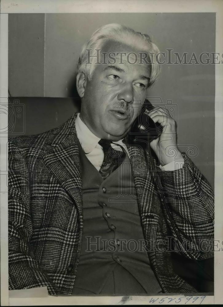 1939 Press Photo Harold Jacobs asst Admin at Labor Dept on Wages &amp; Hours Div. - Historic Images