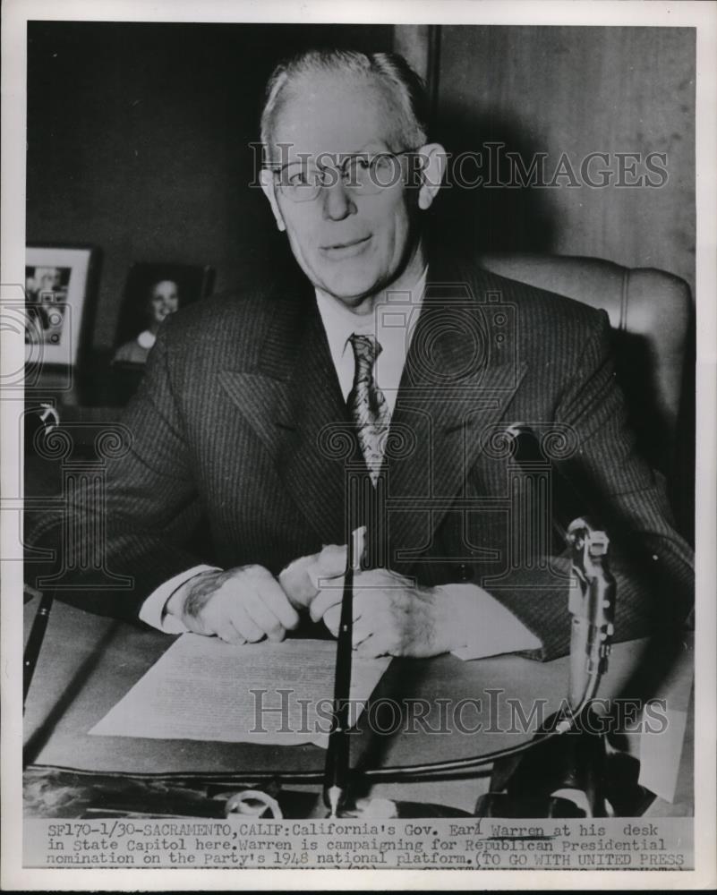 1952 Press Photo California Governor Earl Warren In State Capitol - Historic Images