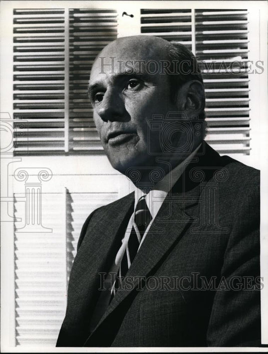 1968 Press Photo Senator Alan Cranston - Historic Images