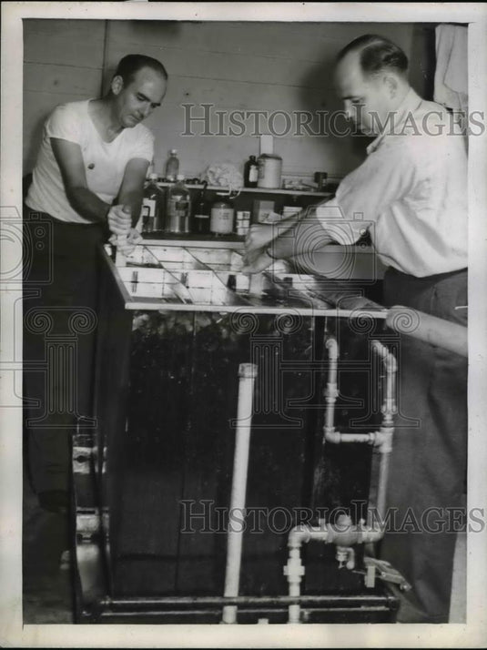 1945 Press Photo Hollywood Park Racetrack John Fitzsimmons, Howard Jeffries - Historic Images