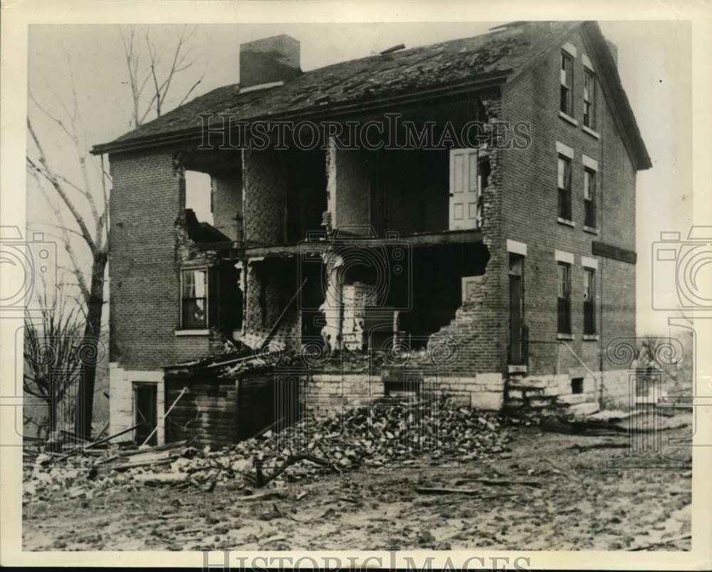 1941 Press Photo Tornado Destroys Hollister Hotel in Fillmore Missouri - Historic Images